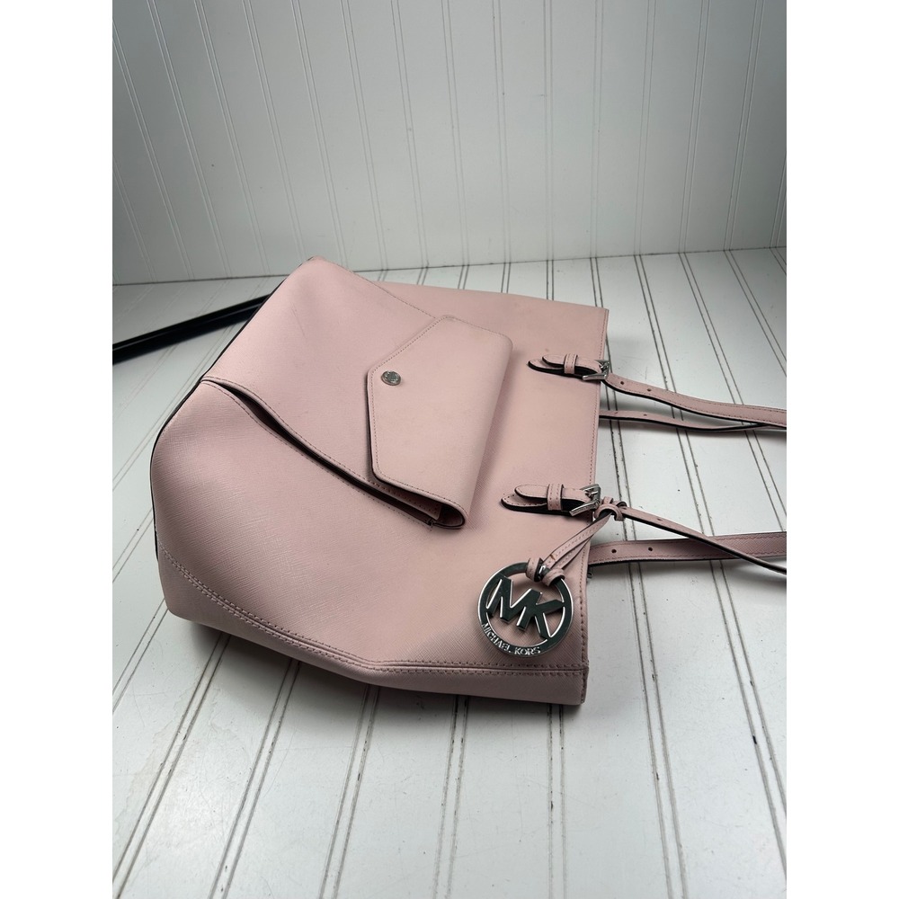Michael Kors Vintage Pink Jet Set Saffiano Leather Multifunction Shoulder Bag - Picture 5 of 14